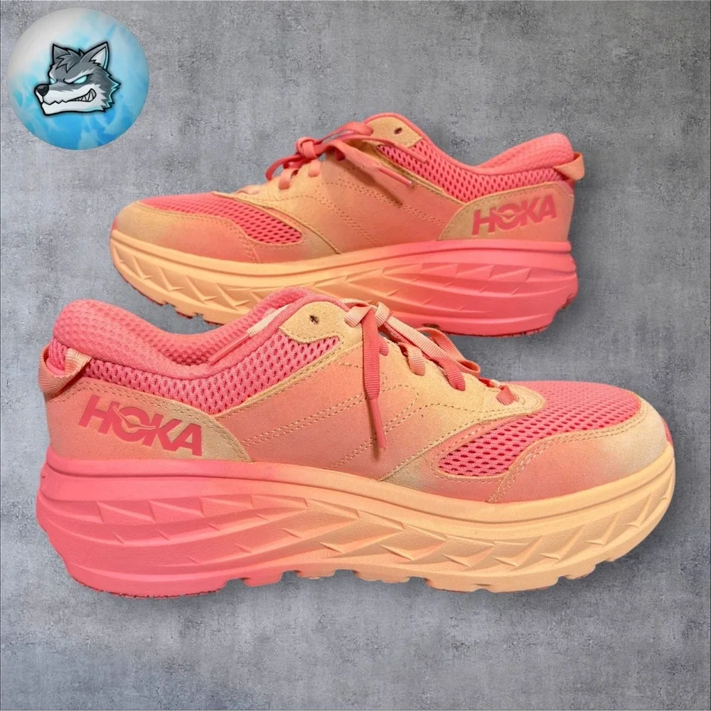 Hoka One One hoka one
